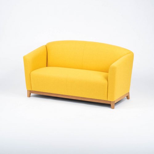 SINN Living · Polstermöbel in Perfektion · Produktion in Stemwede-Haldem · Langlebige Sofas und Sitzmöbel · SOFA 165 BERGEN SUN